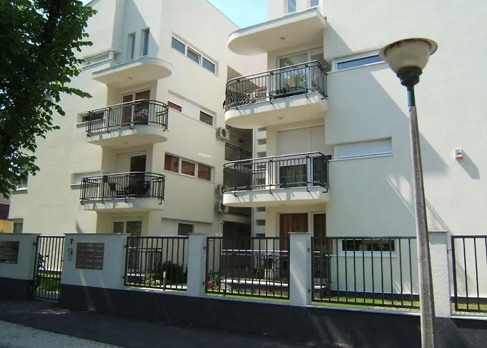 Cokewellness Deluxe * Siofok